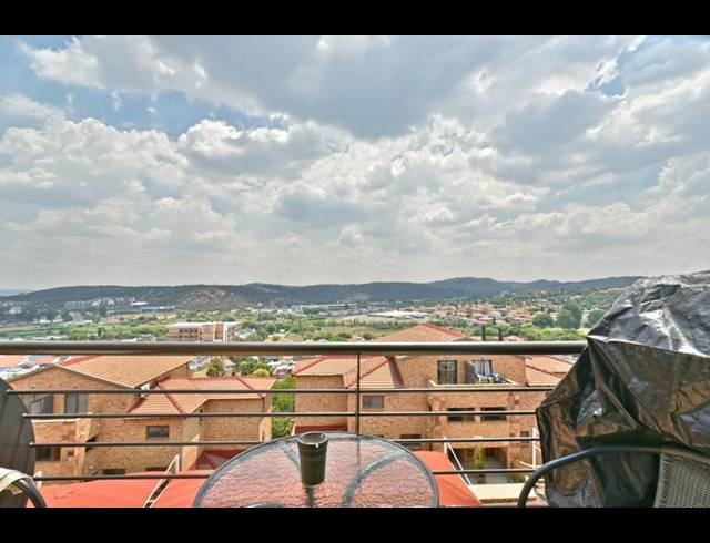 1 BEDROOM APARTMENT FOR SALE IN MULBARTON